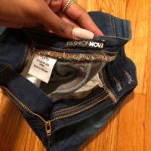 Fashion Nova Jeans Size 0